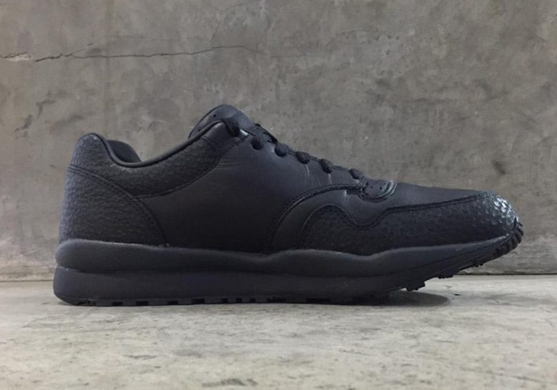 Nike Air Safari Black Ao3295 002