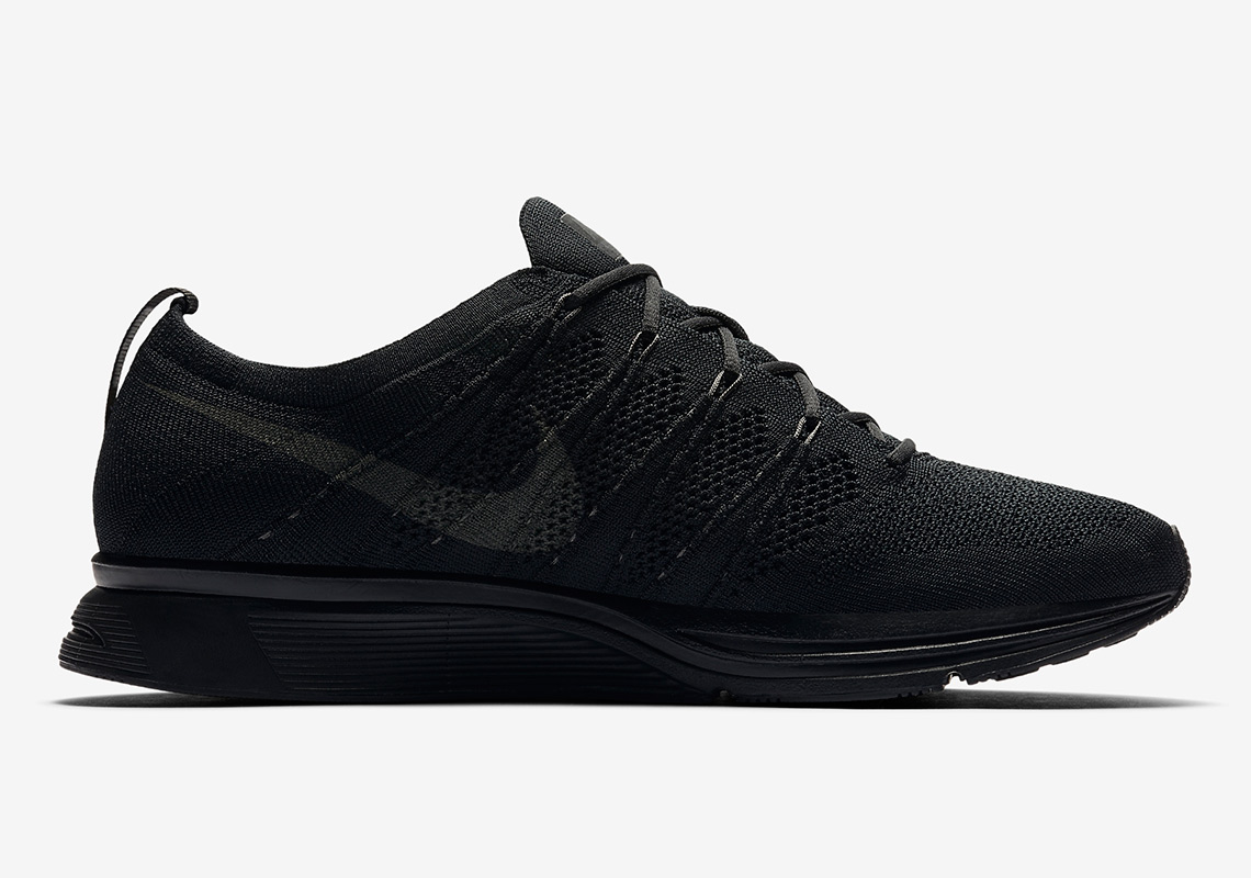 Nike Flyknit Trainer Triple Black Ah8396 004 4