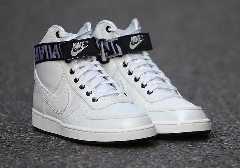 Nike Vandal High Wmns Oil Slick Pack 10