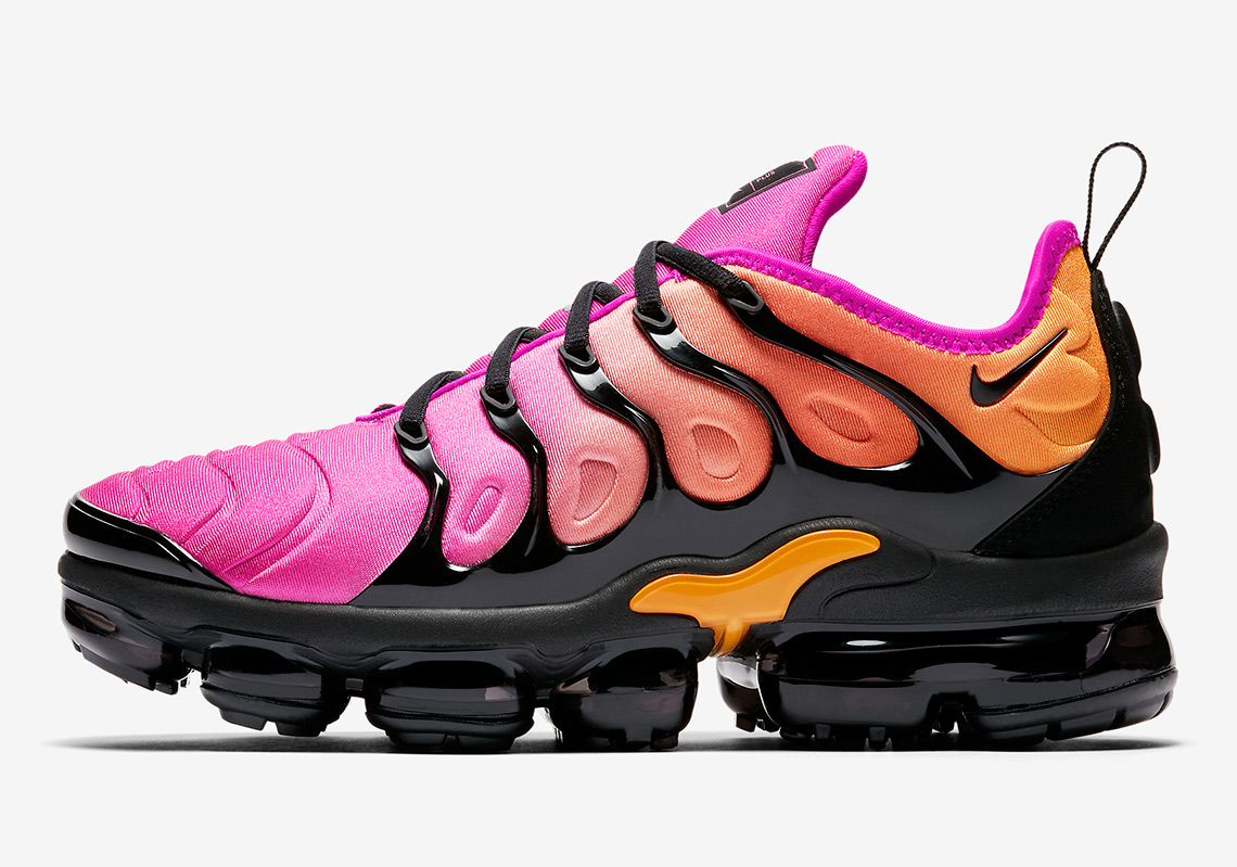 Nike Vapormax Plus "Sherbet" Is Coming Soon