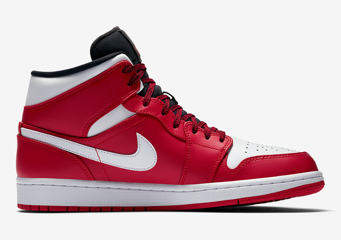 Air Jordan 1 Mid Chicago 554724 605 5