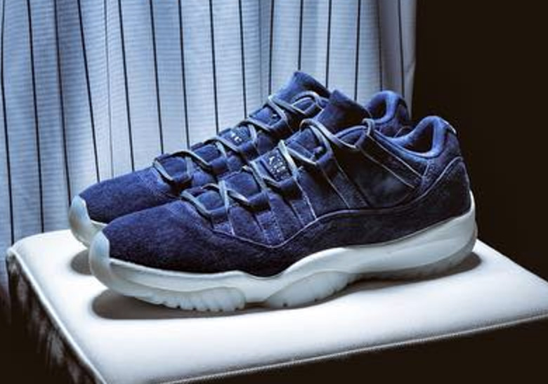 Air Jordan 11 Low Derek Jeter Re2pect 2