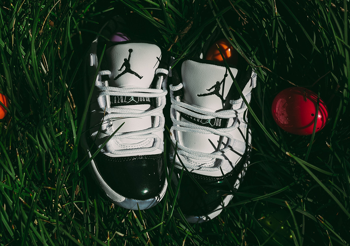 Air Jordan 11 Low Emerald Pre School