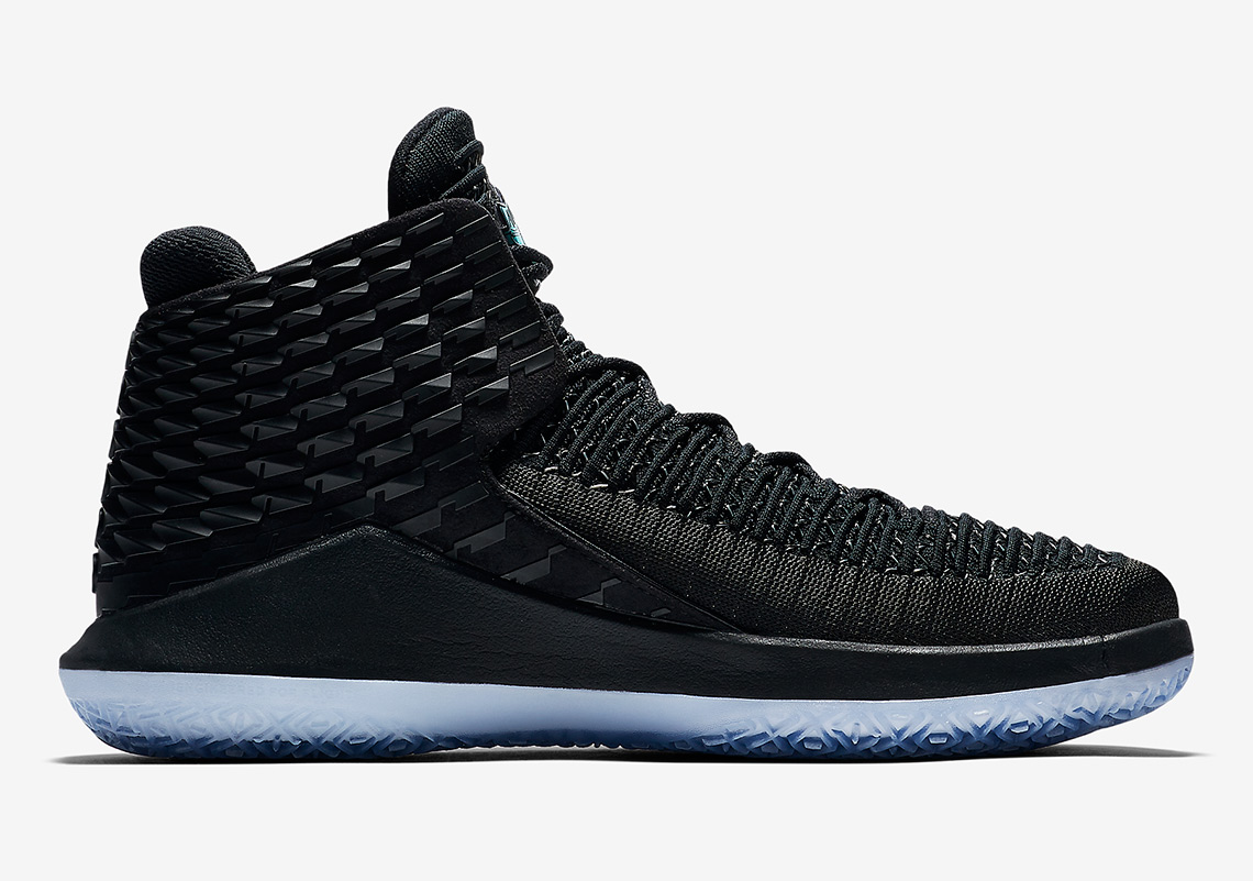 Air Jordan 32 Black Cat Release Info 5