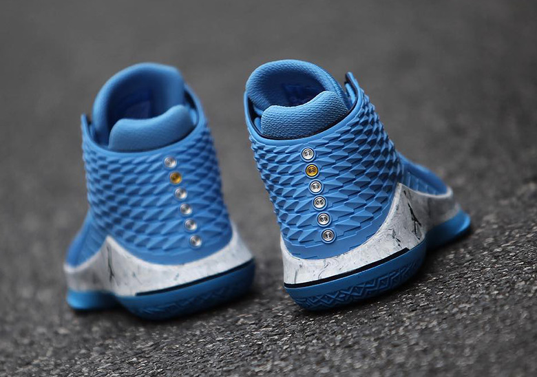 Air Jordan 32 Unc Detailed Look 9