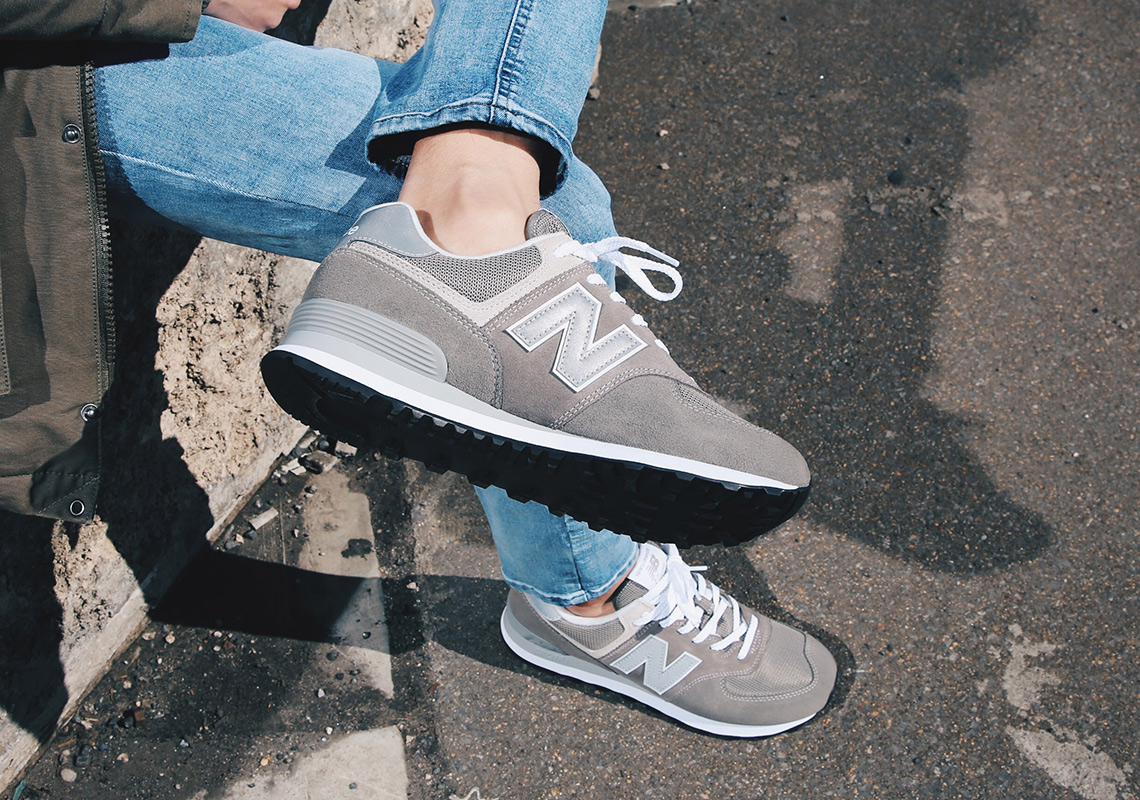 New Balance 574 Classic Grey On Foot 3