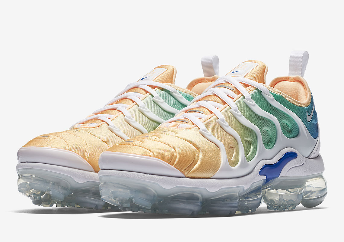 Nike Vapormax Plus Womens Ao4550 100 5