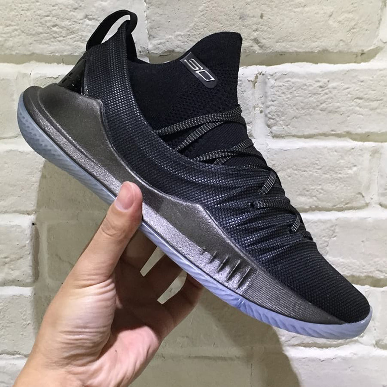 Ua Curry 5 Signature Shoe 2