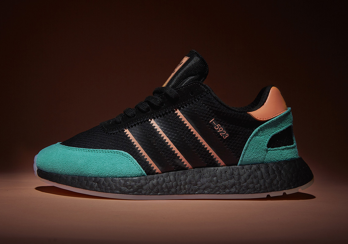 This adidas I-5923 "Hawaiian Thunderstorm" Is Exclusive To Size?