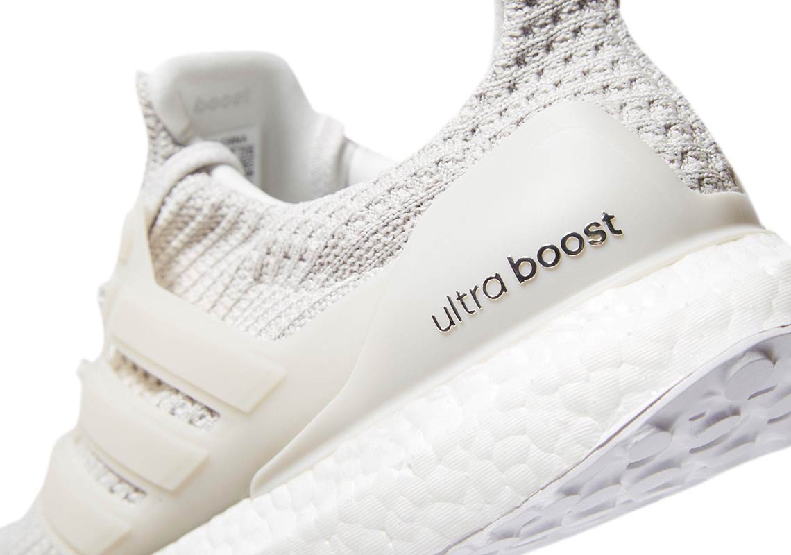 Adidas Ultra Boost Chalk Pearl 41