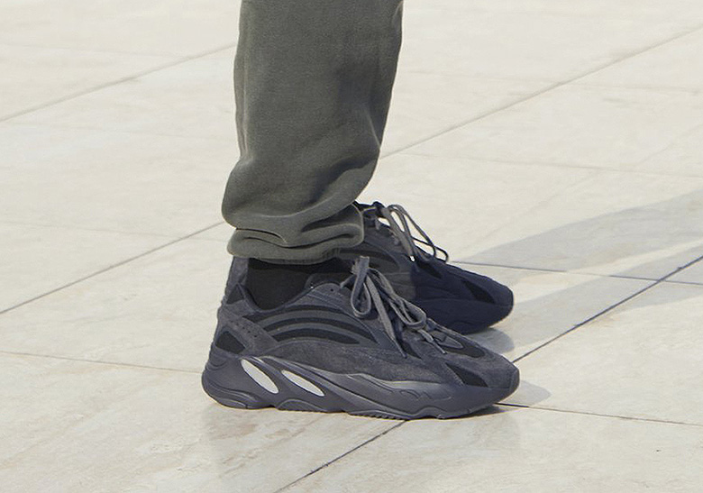 Adidas Yeezy 700 Black 2