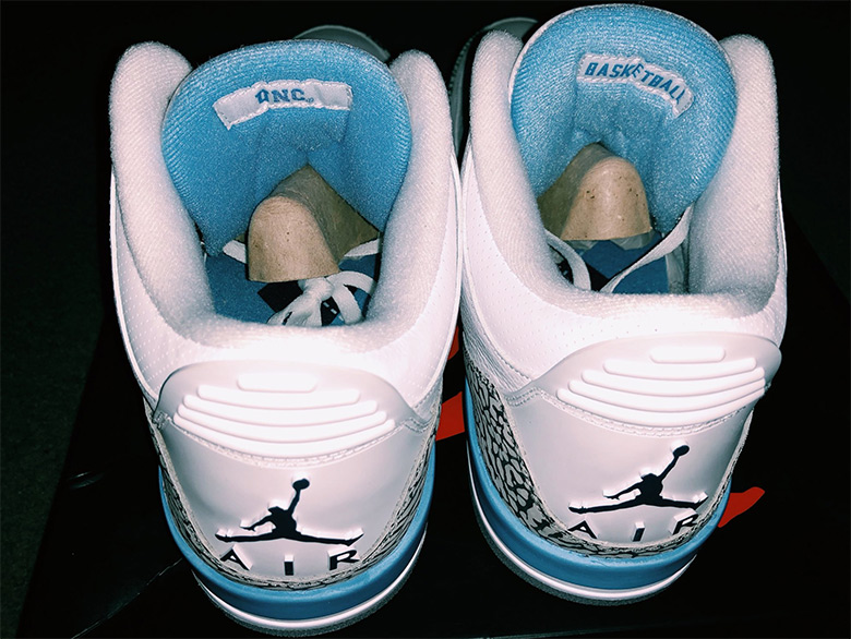 Air Jordan 3 Unc 4