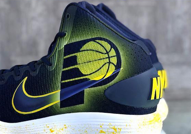 Indiana Pacers Trevor Booker Hyperdunk Reggie Miller 2