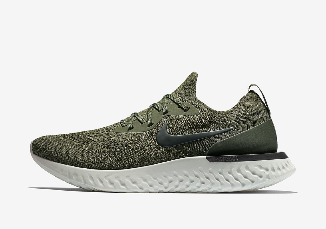 Nike Epic React Flyknit Aq0067 300 Womens 1