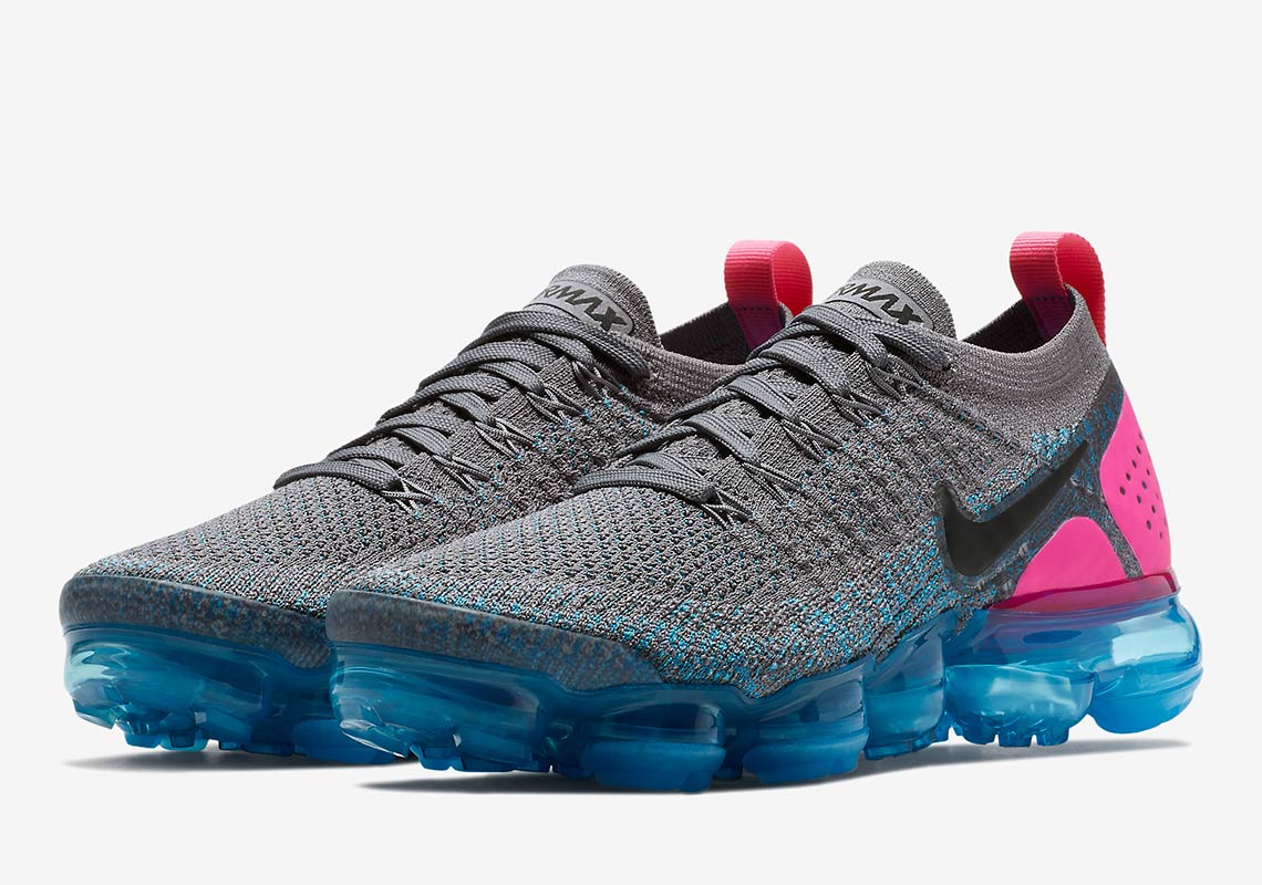 The Vapormax 2.0 Arrives In A Bright "Air Metropolis" Colorway