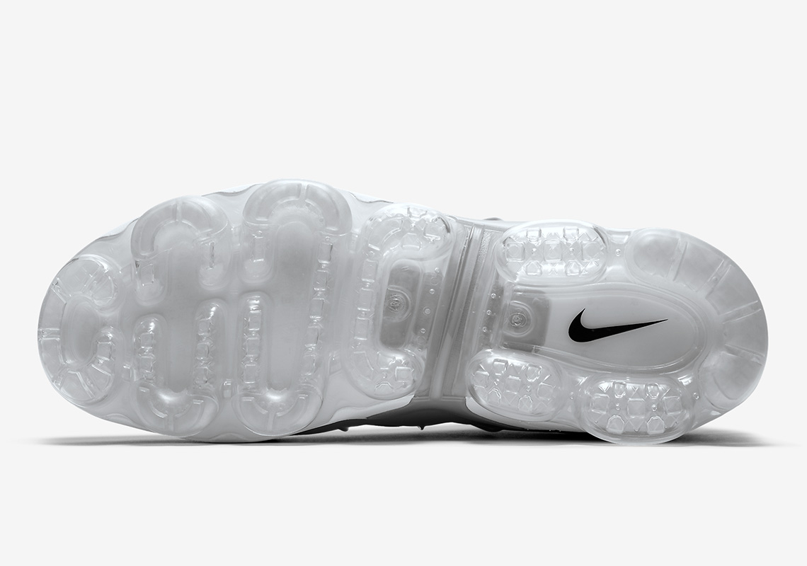 Nike Vapormax Plus Silver Gradient 3