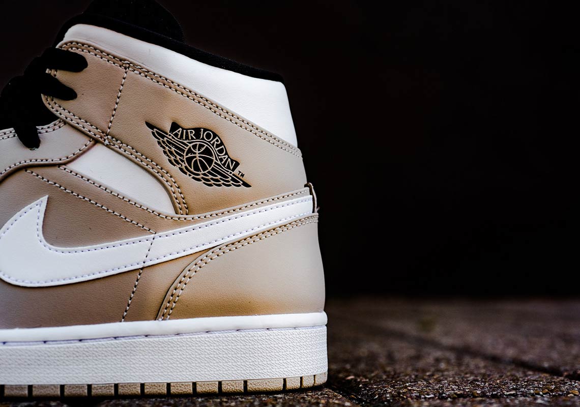 Air Jordan 1 Mid Desert Sand 554724 047 4