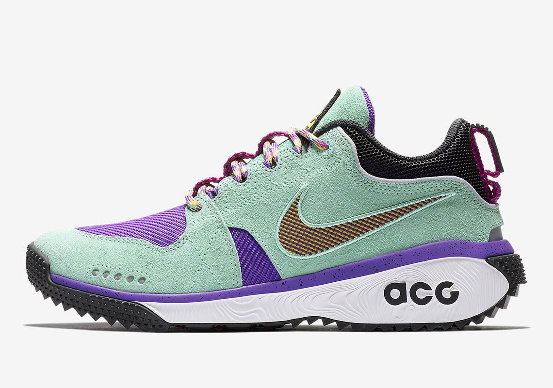 Nike Acg Dog Mountain Aq0916 300 1