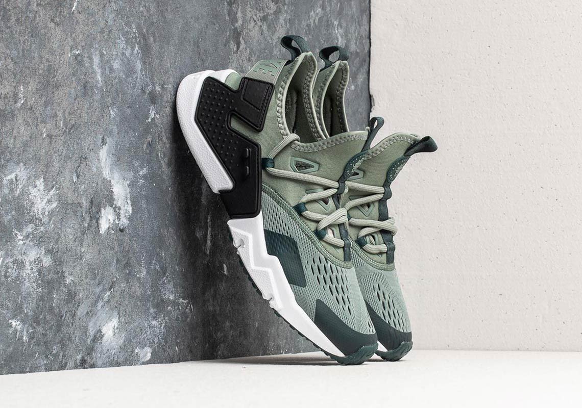 Nike Air Huarache Drift Green Ao1133 300 1