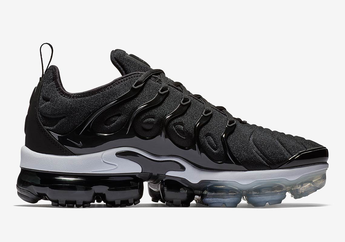 Nike Vapormax Plus Black White 924453 010 3