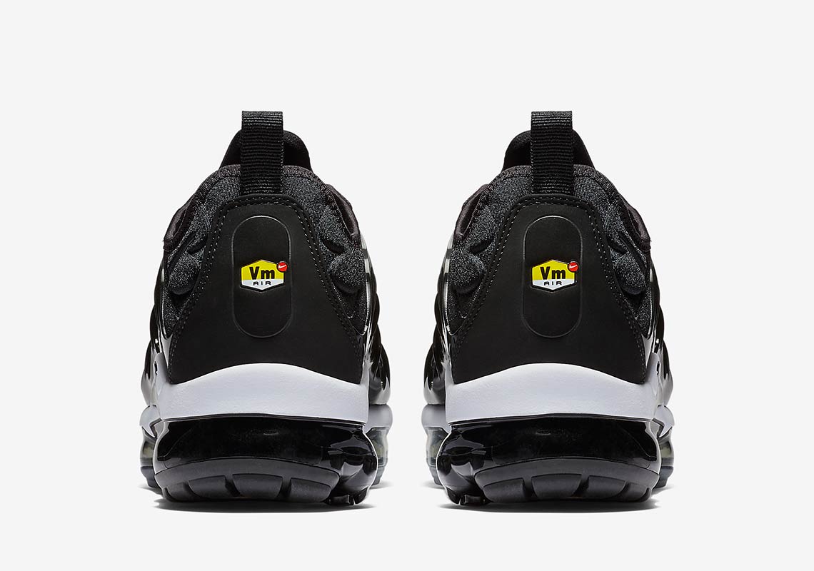 Nike Vapormax Plus Black White 924453 010 6