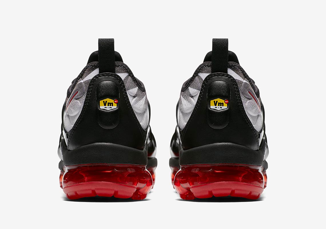 Nike Vapormax Plus Red Shark Tooth Aq8632 001 6