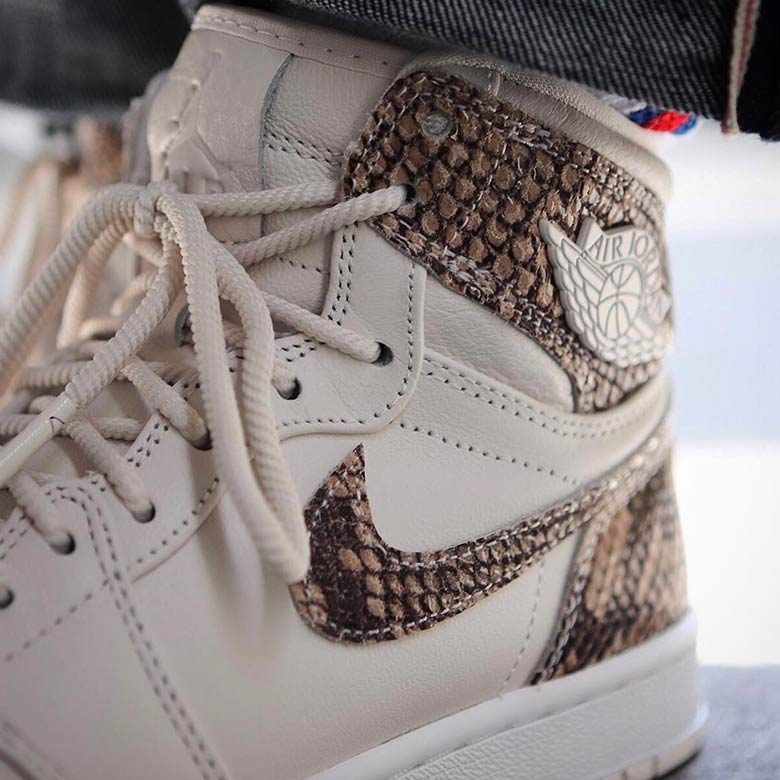 Air Jordan 1 High Snakeskin 2