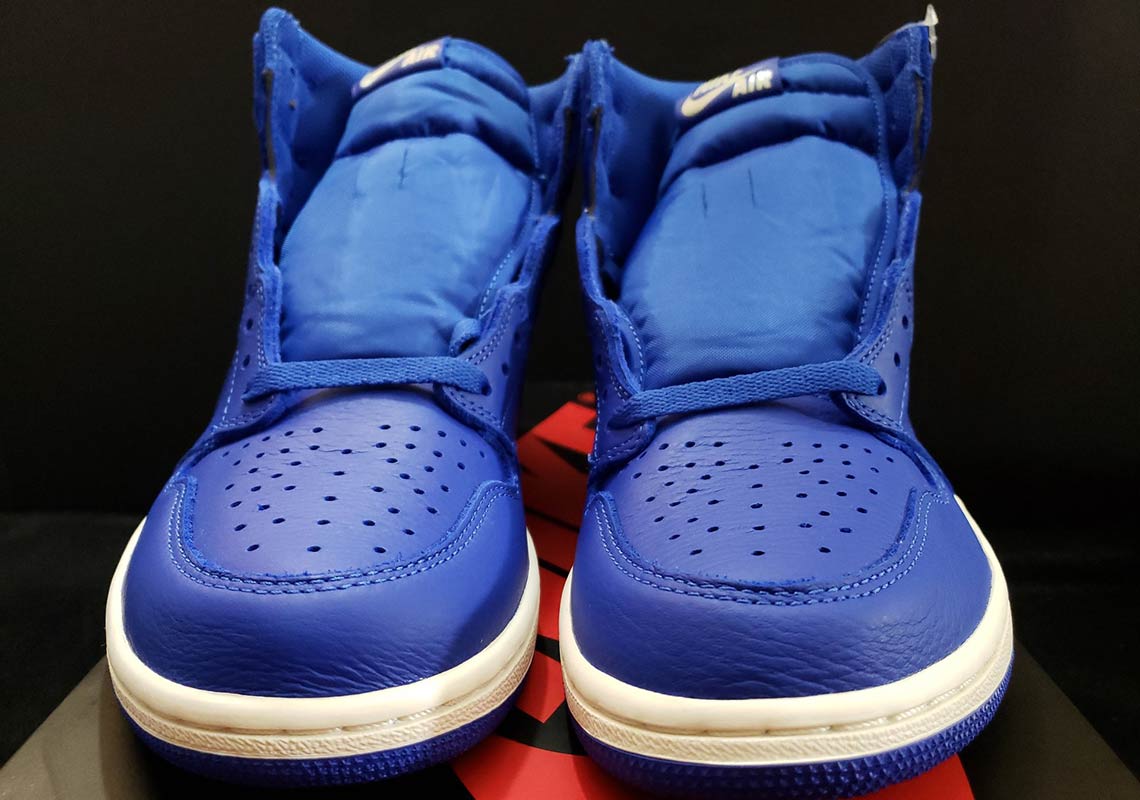 Air Jordan 1 Hyper Royal Release Date 555088 401 2