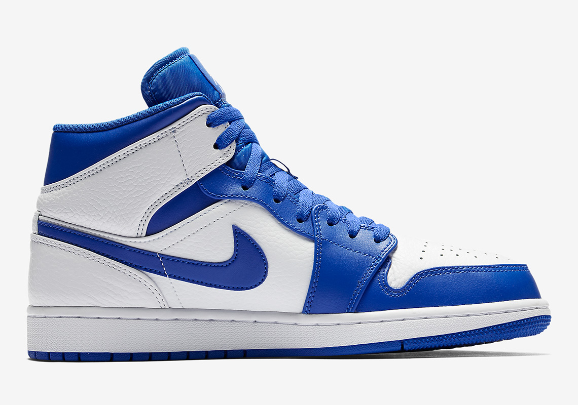 Air Jordan 1 Mid Hyper Royal 554724 114 4