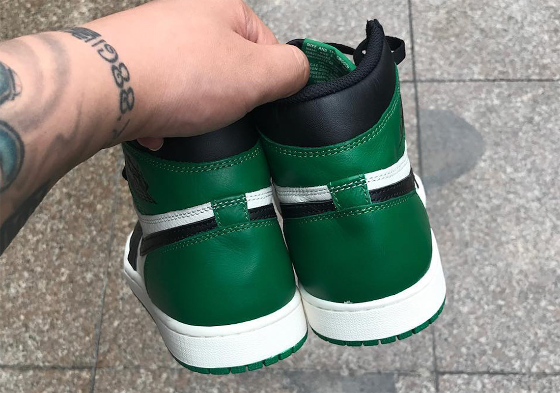 Air Jordan 1 Pine Green 23