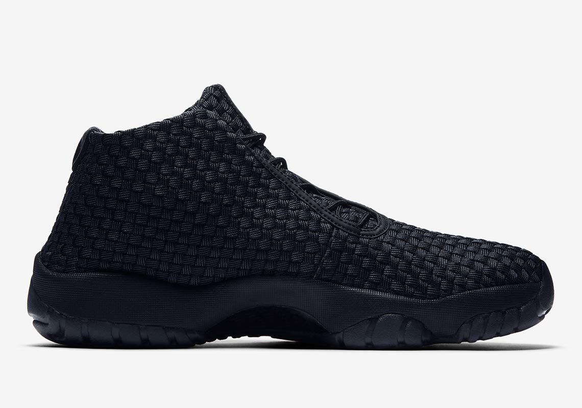 Jordan Future Triple Black 656503 001 3