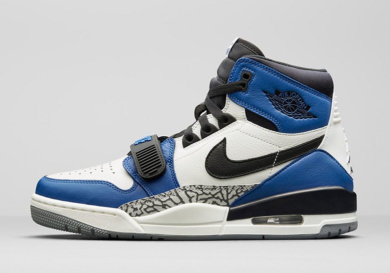 Jordan Legacy 312 Royal White Aq4160 104