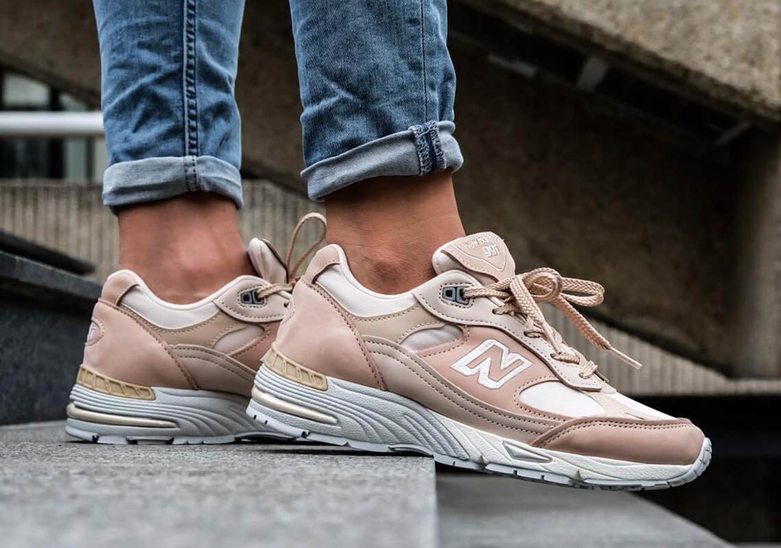 New Balance 991 Sand Grey Womens 9