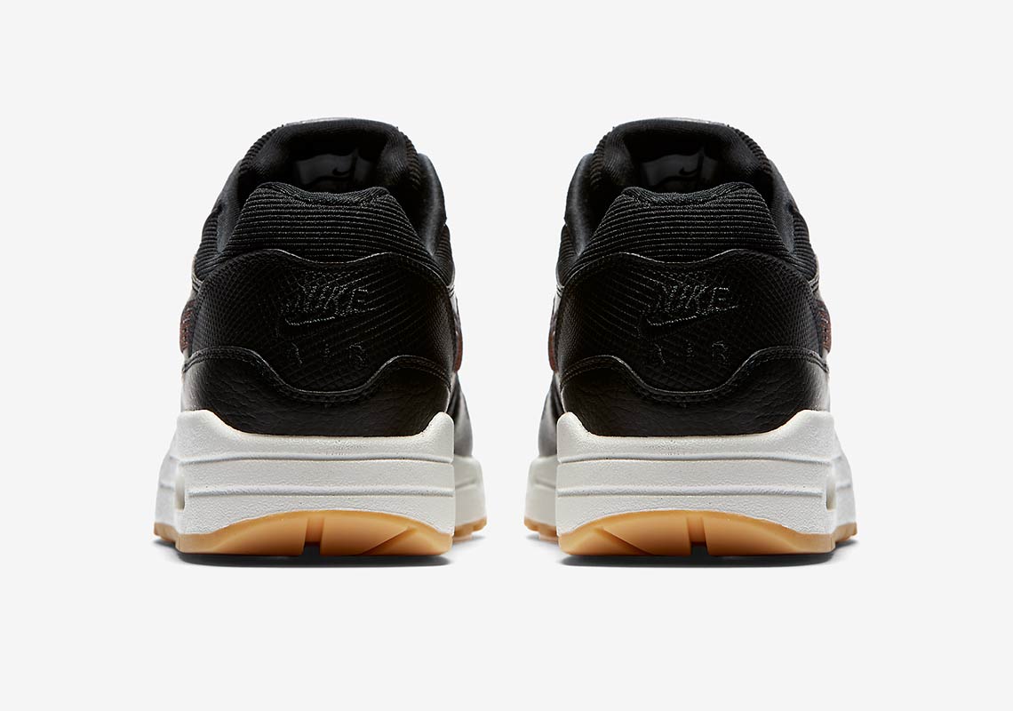 Nike Air Max 1 Womens 454746 020 6