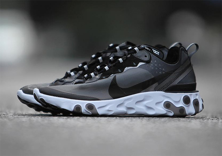 Nike React Element 87 Black White 1