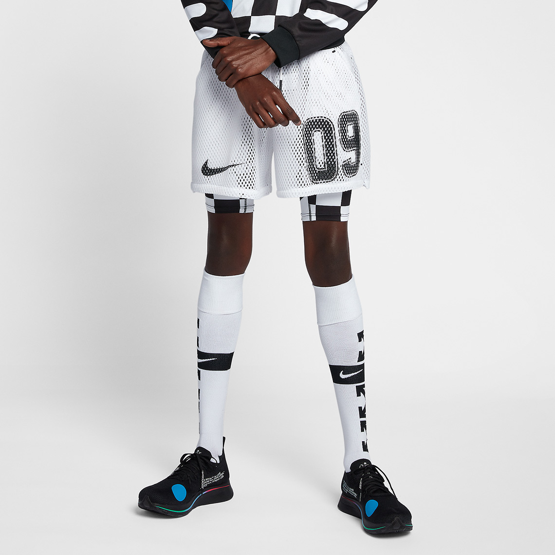 Off White Nike Soccer Shorts White Aq3612 100 3