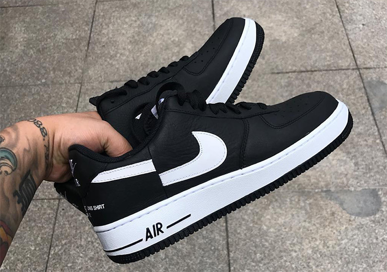 Closer Look At The Upcoming Supreme x COMME des Garcons x Nike Air Force 1