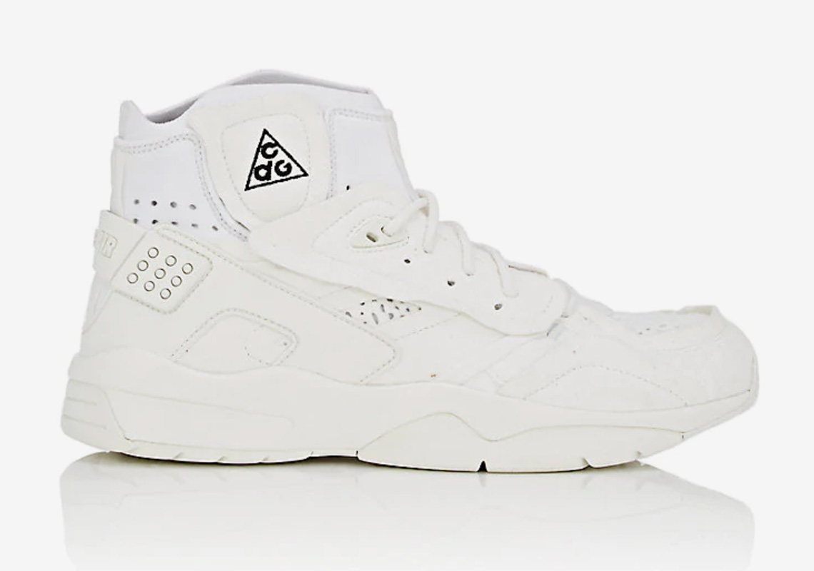 COMME des Garcons x Nike Air Mowabb Is Releasing Soon