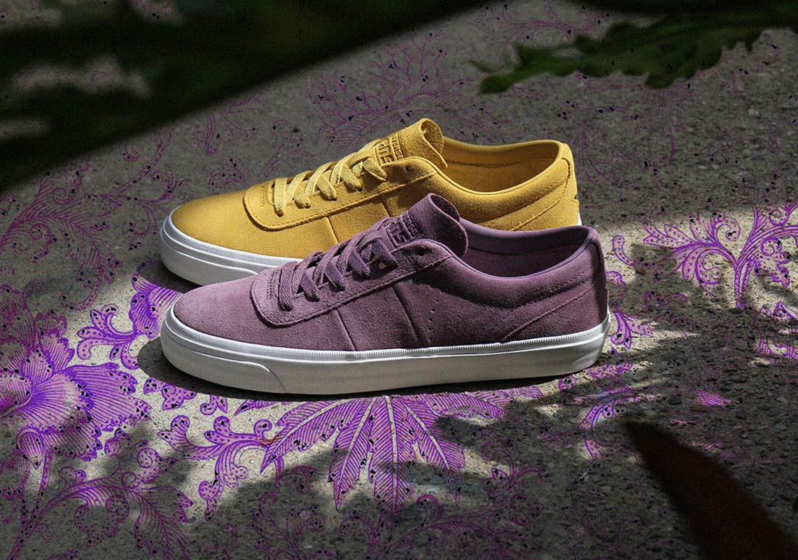 Converse One Star Yellow Purple Heel Logo