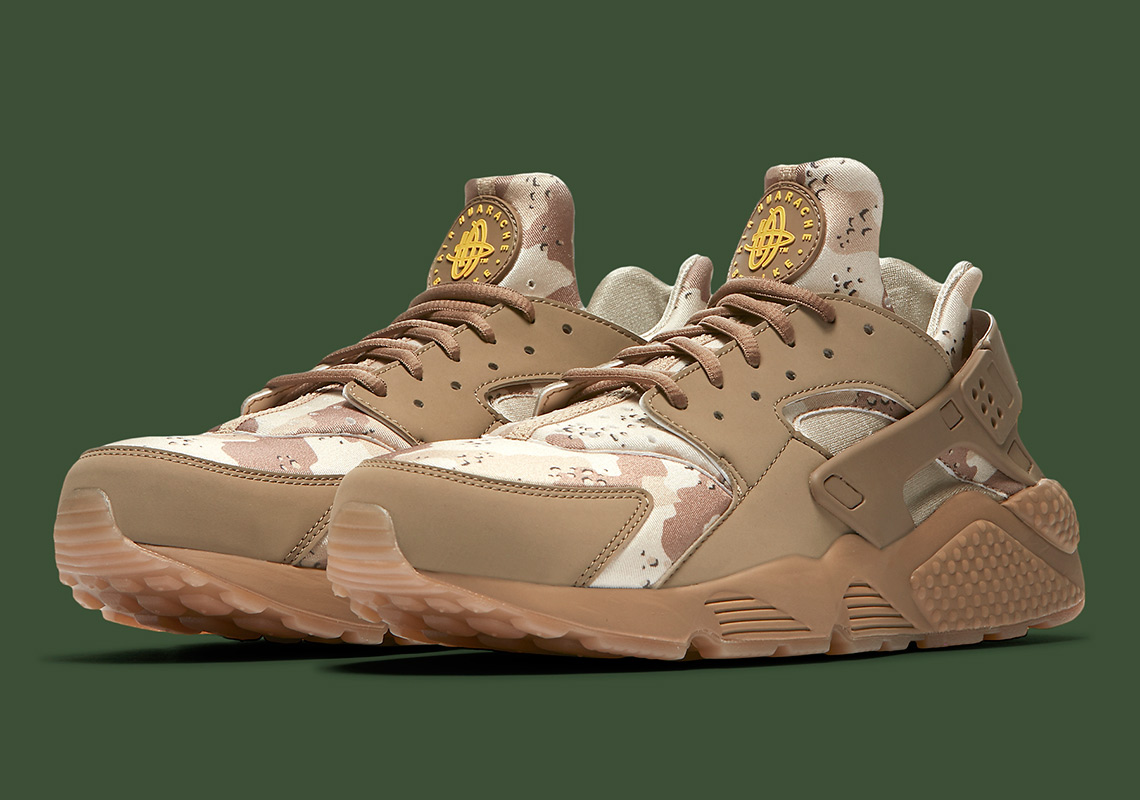 Nike Air Huarache Camo At6156 200 3