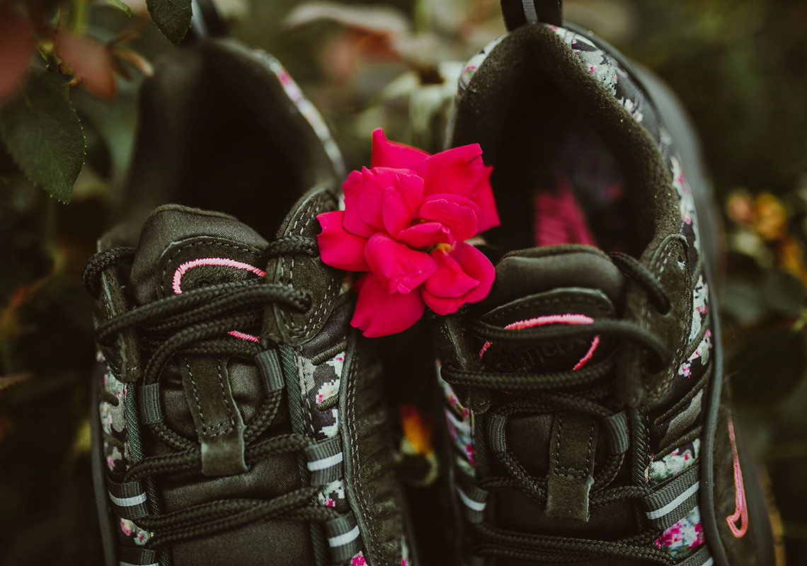 Nike Air Max 98 Sequoia Digi Floral 11