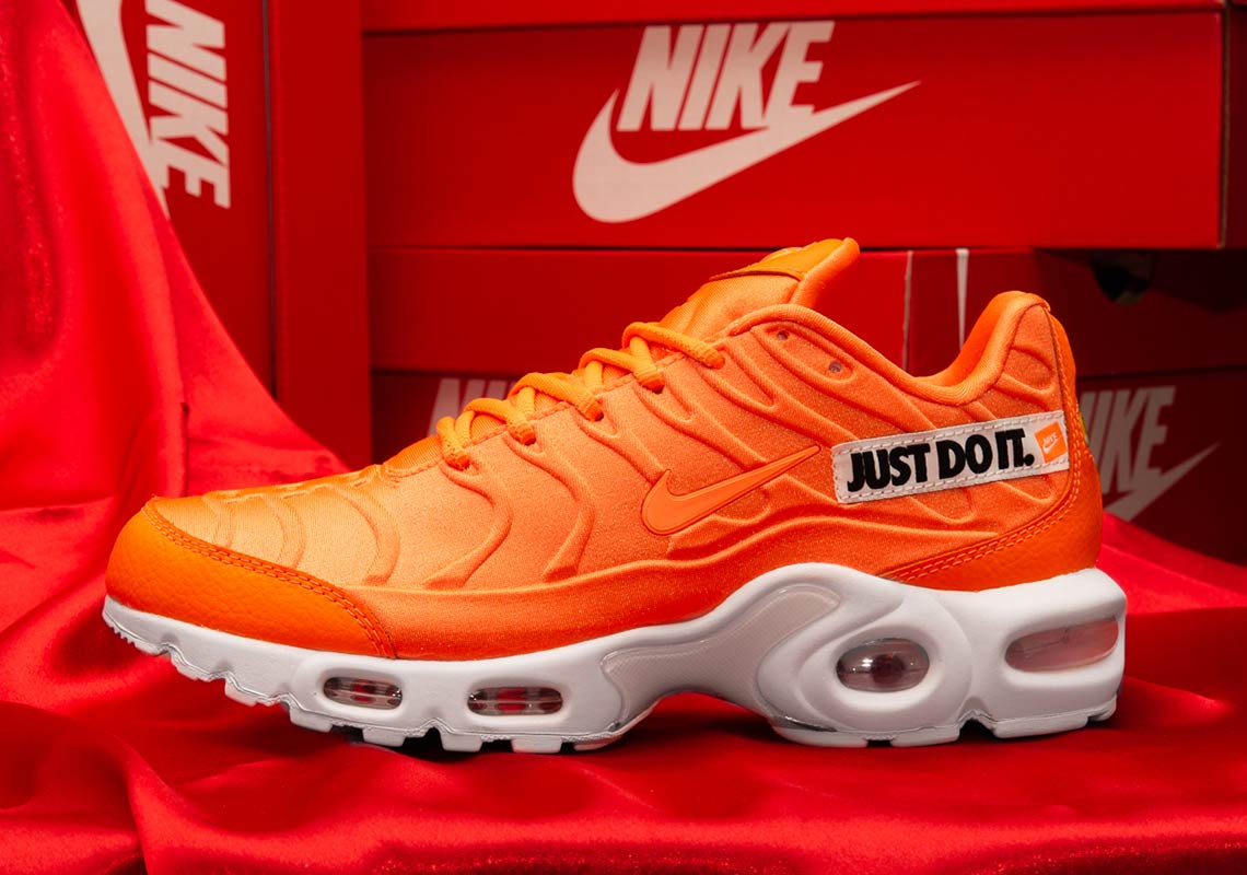 Nike Air Max Plus Just Do It Orange 862201 800