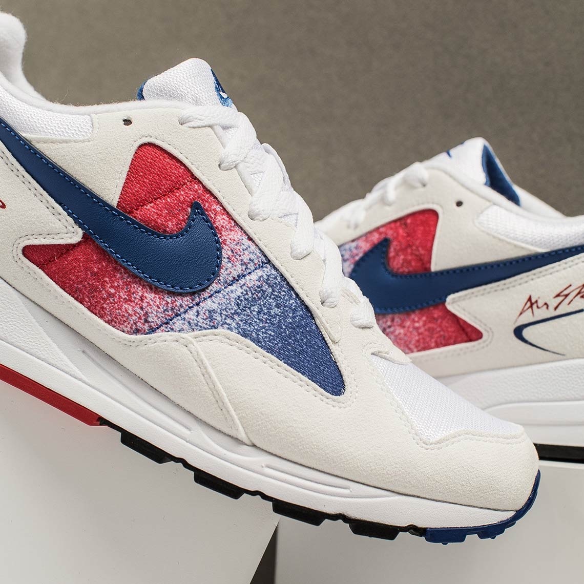 Nike Air Skylon 2 White Red Blue Ao1551 104 3