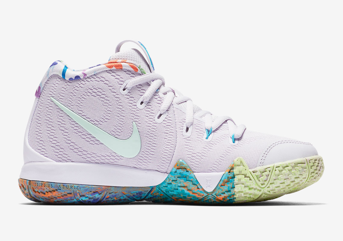 Nike Kyrie 4 943806 902 5