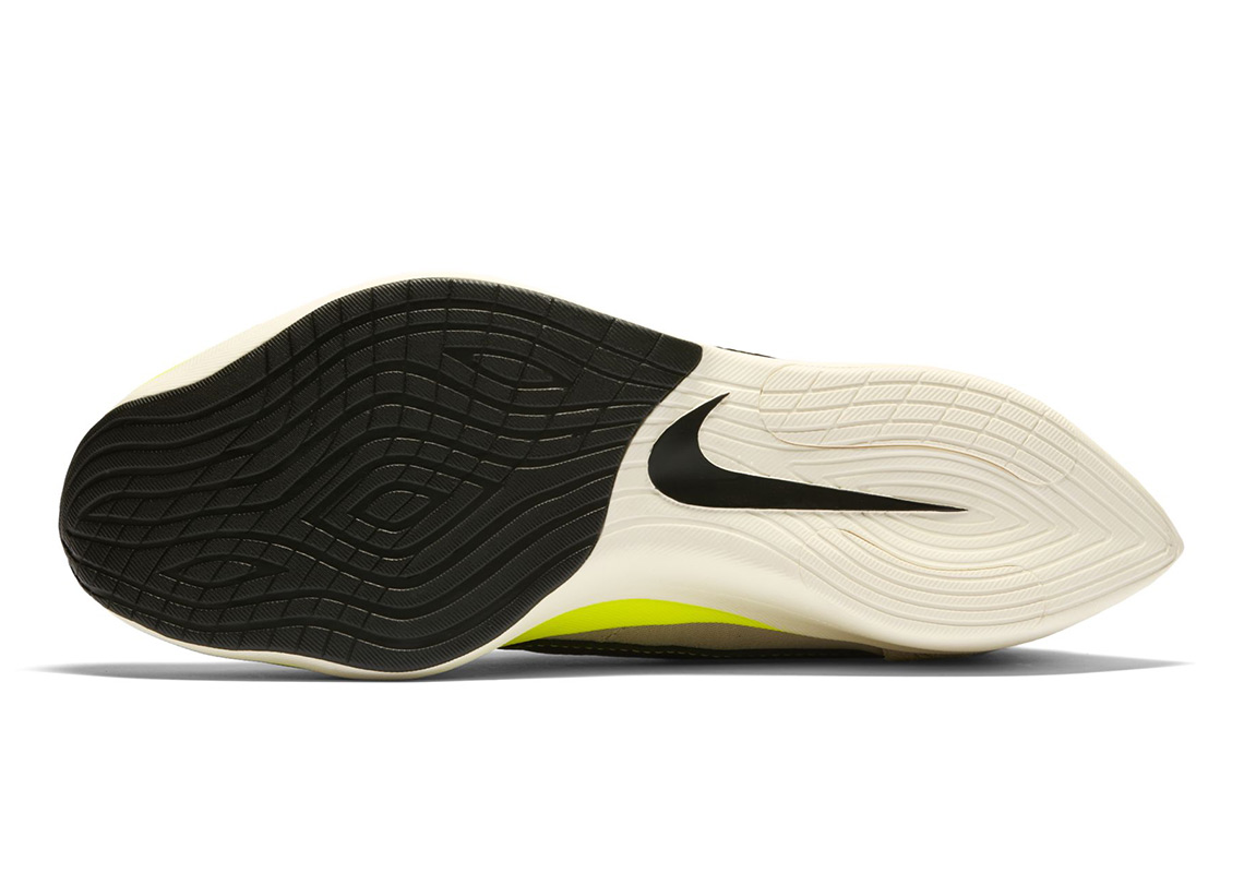 Nike Moon Racer Tan Volt 5