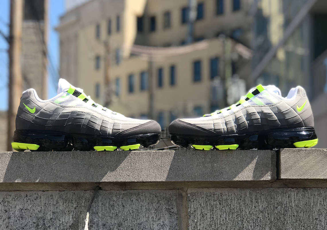 Nike Vapormax 95 Aj7292 001 Black Volt Medium Ash Dark Pewter Dust Granite 5