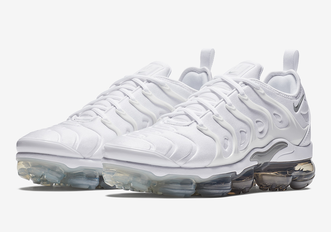 Nike Vapormax Plus In White And Wolf Grey Just Released