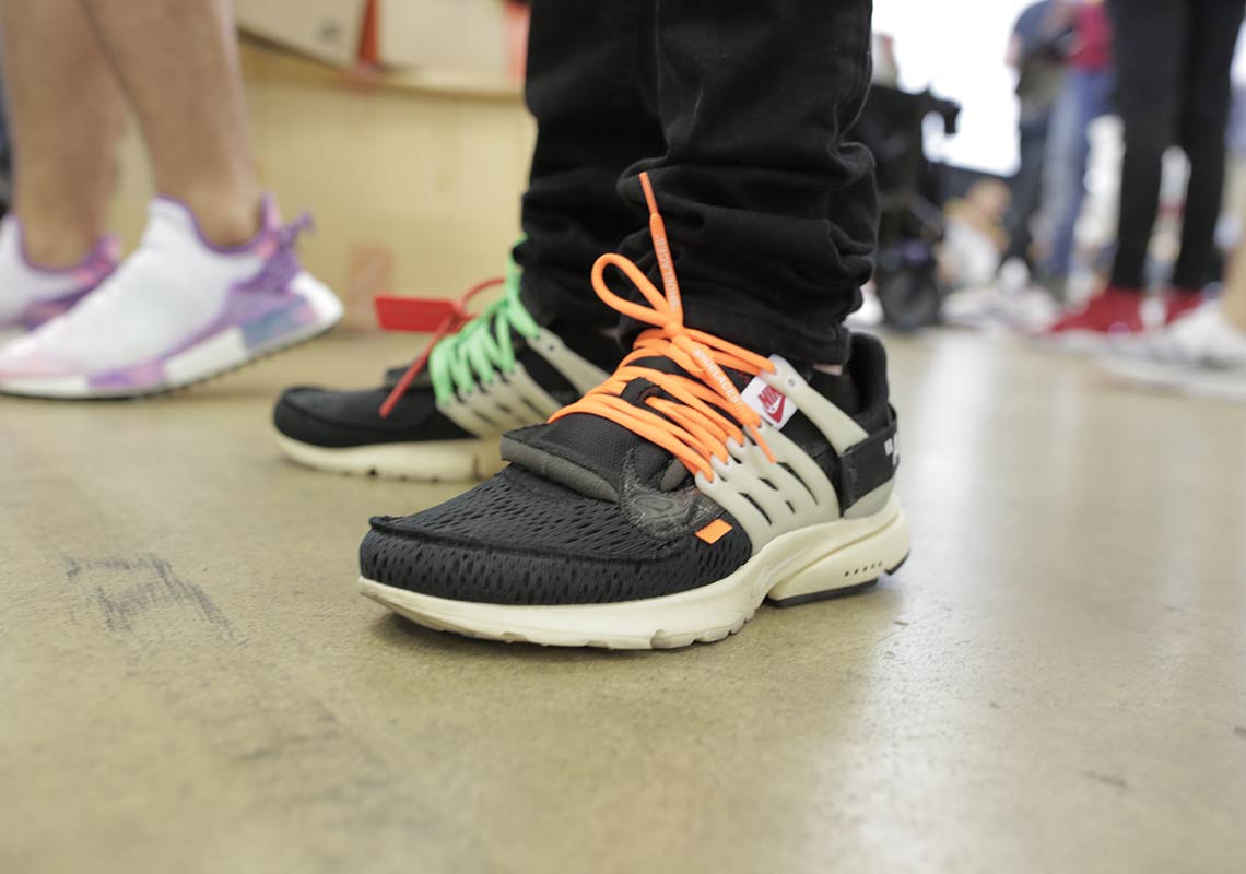 Sneaker Con Dallas On Foot 22