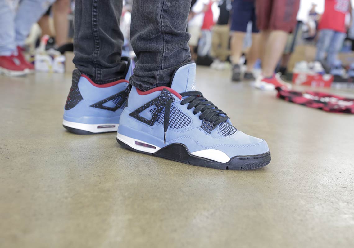 Sneaker Con Dallas On Foot 29