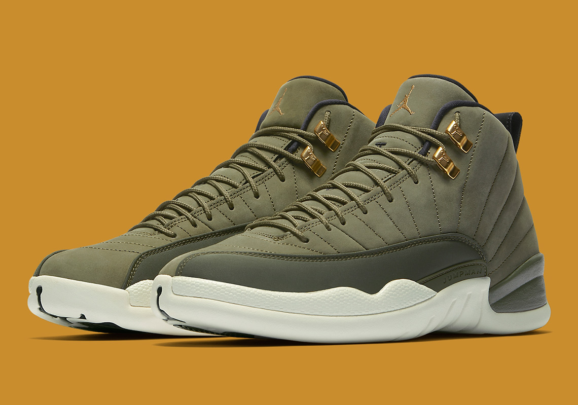 Chris Paul Brings The Air Jordan 12 Back To School